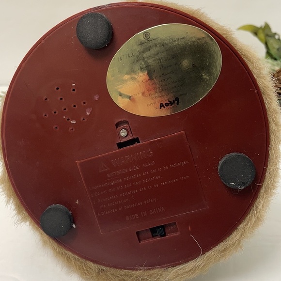 Thomas Kinkade - Season of Harmony Caroling Santa Collection Bradford Exchange - Picture 15 of 17